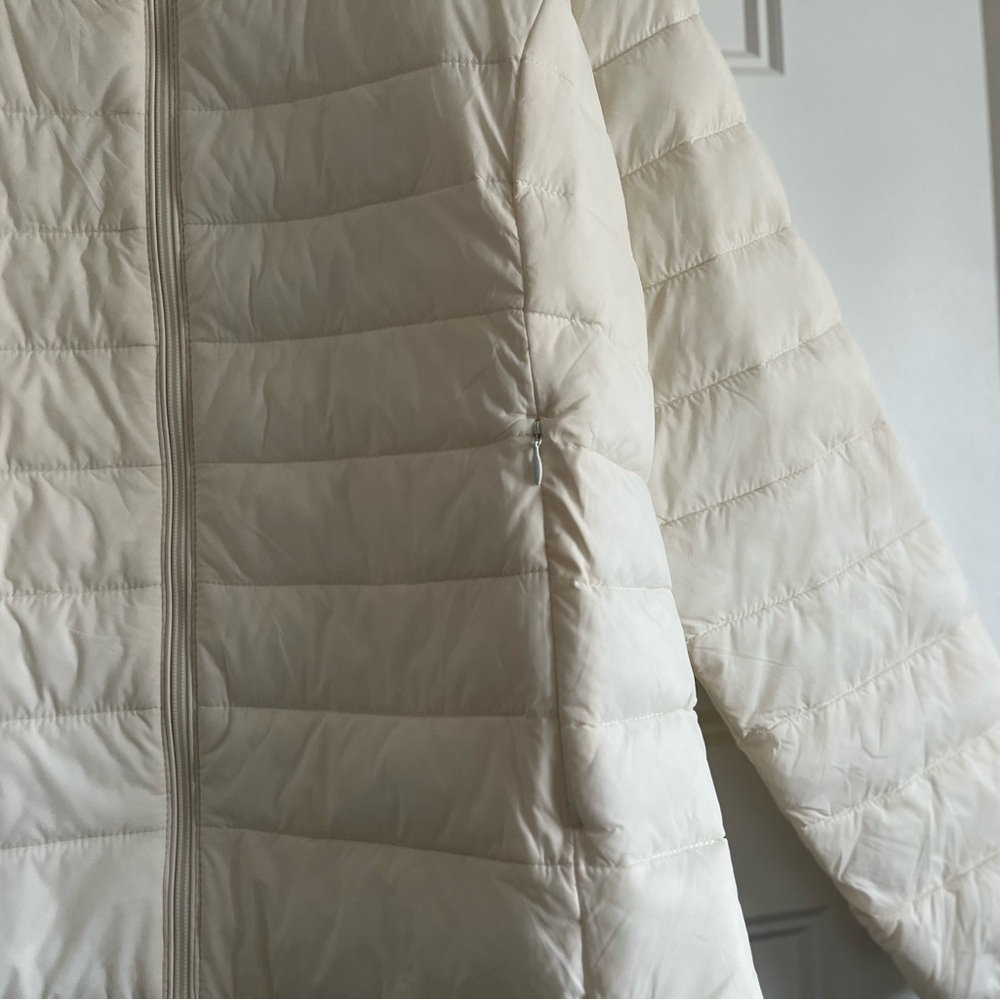Amazon essentials Lightweight Jacket - Picture 5 of 12